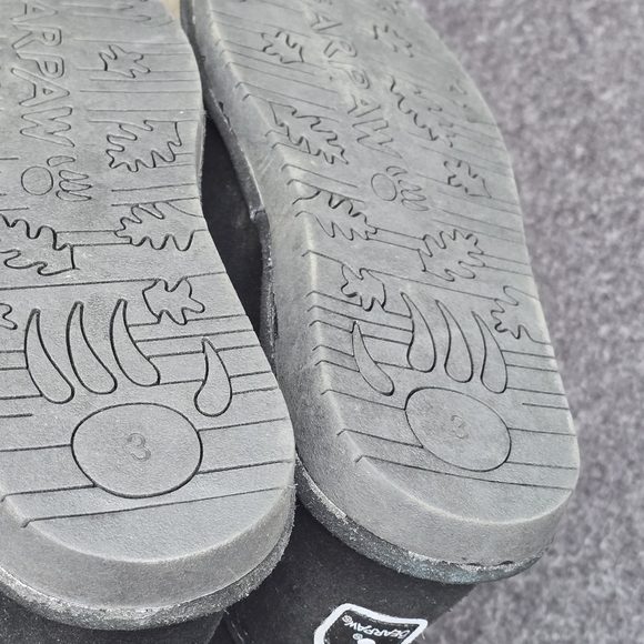 Bearpaw Rosie Suede Black Button Youth Boots Sz 3 - Picture 11 of 14